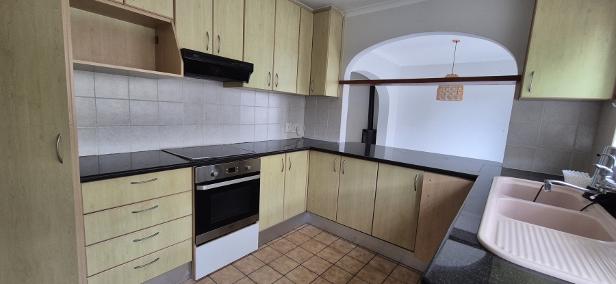 To Let 3 Bedroom Property for Rent in Waves Edge Western Cape